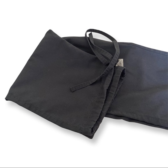 AllHeart Gray Scrubs Set - Picture 3 of 3